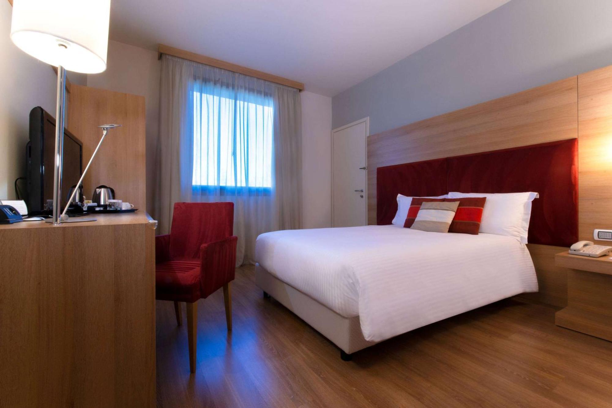 Dolce By Wyndham Milan Malpensa Ξενοδοχείο Σόμα Λομπάρντο Εξωτερικό φωτογραφία