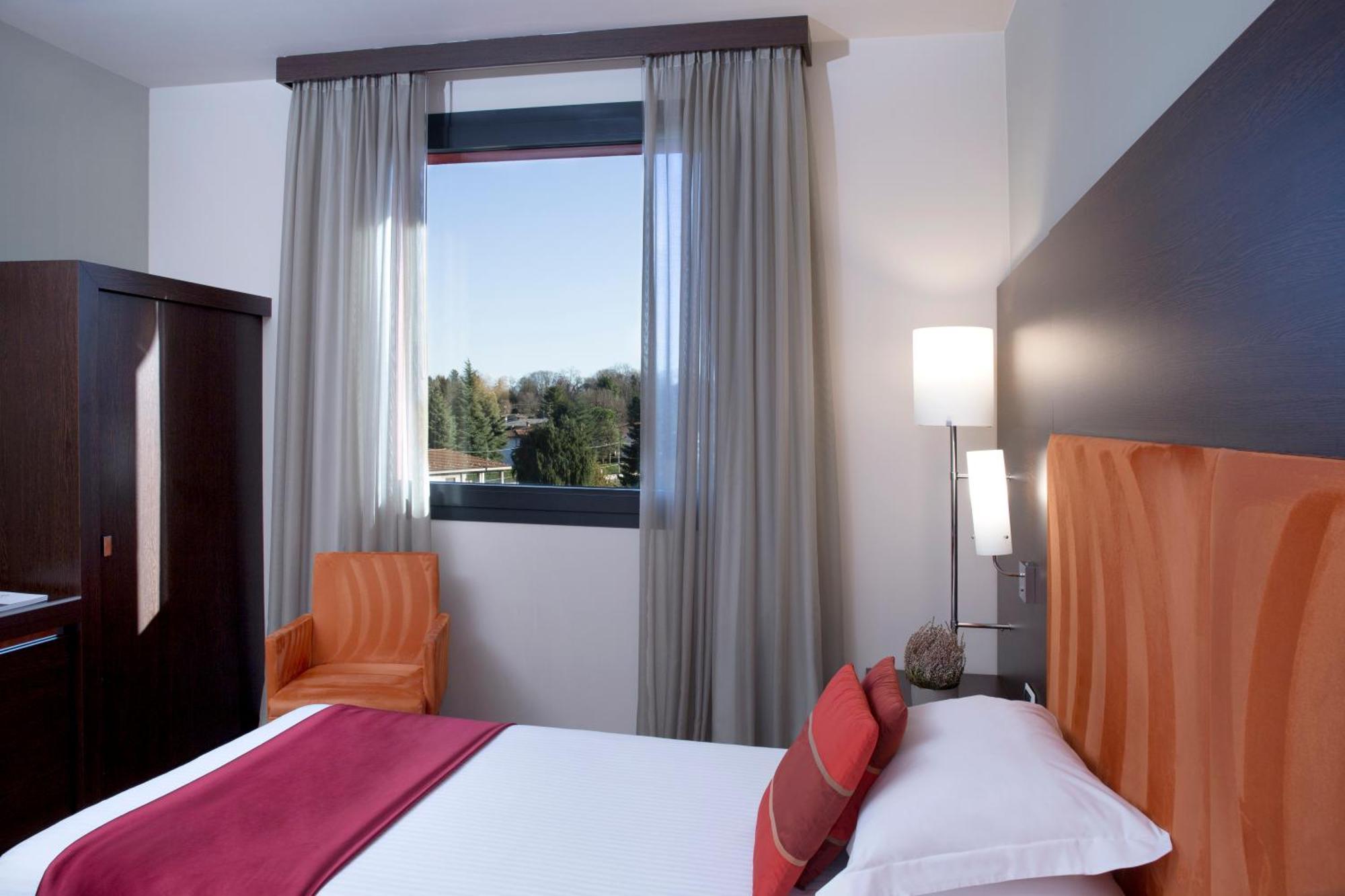 Dolce By Wyndham Milan Malpensa Ξενοδοχείο Σόμα Λομπάρντο Εξωτερικό φωτογραφία